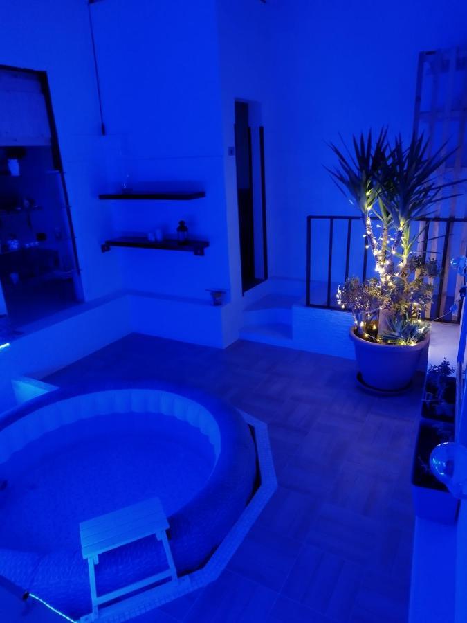 Vila First House Brindisi Exteriér fotografie